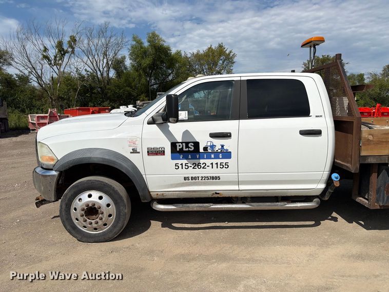image for item FP3027 2011 Dodge Ram 5500 Crew Cab flatbed truck