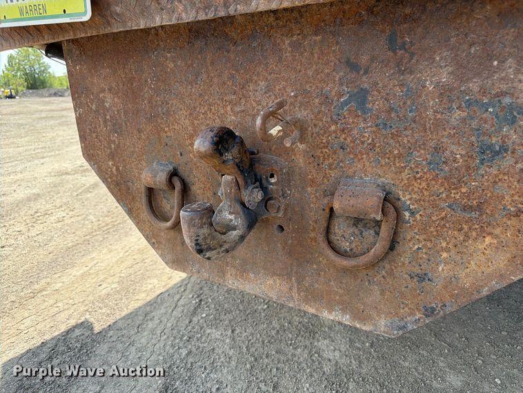 image for item FP3027 2011 Dodge Ram 5500 Crew Cab flatbed truck