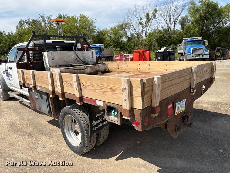 image for item FP3027 2011 Dodge Ram 5500 Crew Cab flatbed truck