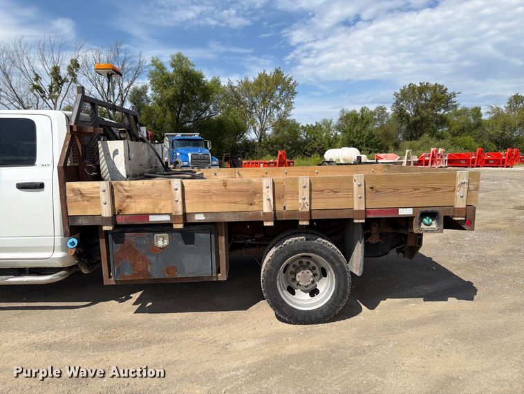 image for item FP3027 2011 Dodge Ram 5500 Crew Cab flatbed truck
