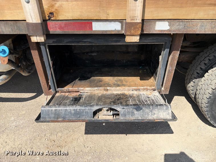 image for item FP3027 2011 Dodge Ram 5500 Crew Cab flatbed truck