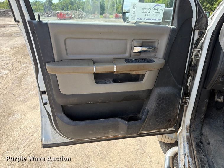 image for item FP3027 2011 Dodge Ram 5500 Crew Cab flatbed truck