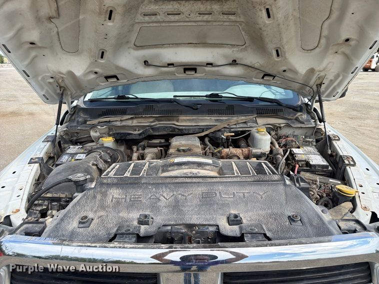 image for item FP3027 2011 Dodge Ram 5500 Crew Cab flatbed truck
