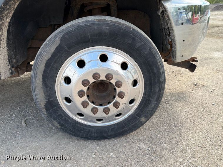 image for item FP3027 2011 Dodge Ram 5500 Crew Cab flatbed truck