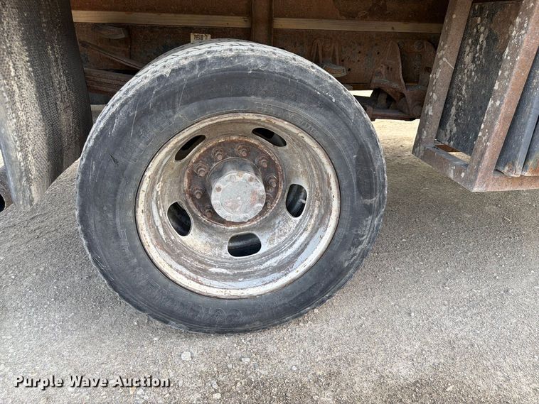 image for item FP3027 2011 Dodge Ram 5500 Crew Cab flatbed truck