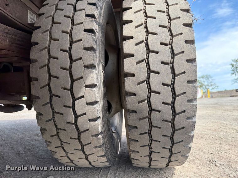 image for item FP3027 2011 Dodge Ram 5500 Crew Cab flatbed truck