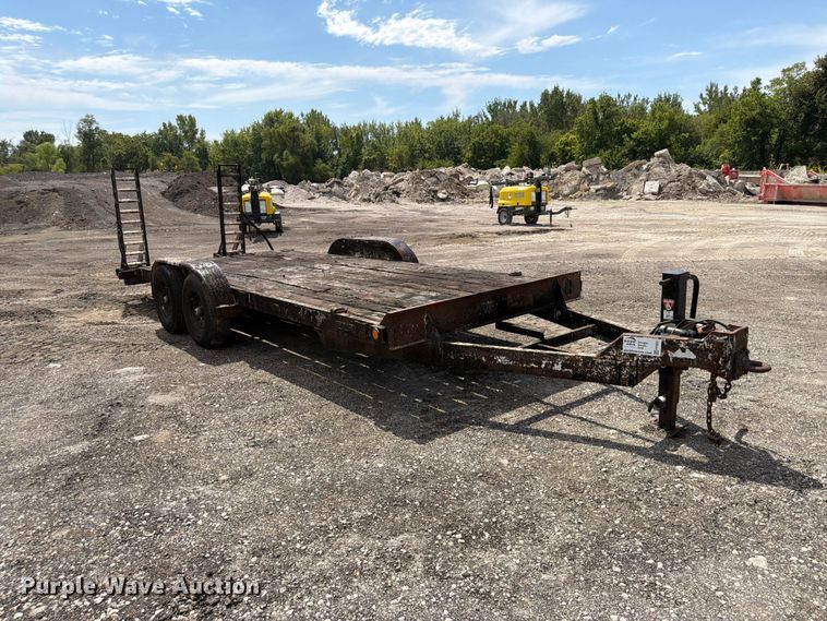image for item FP3031 2001 Cronkite equipment trailer