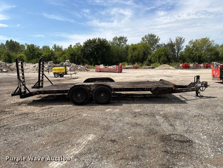 image for item FP3031 2001 Cronkite equipment trailer