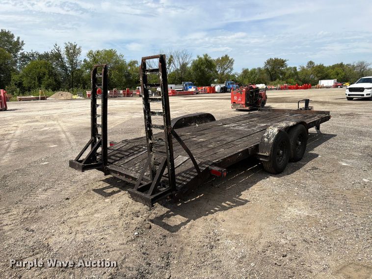 image for item FP3031 2001 Cronkite equipment trailer