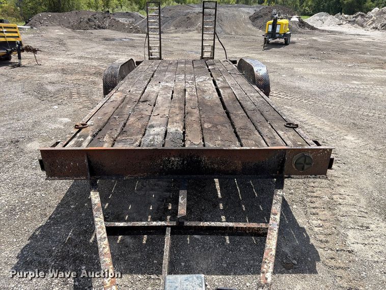 image for item FP3031 2001 Cronkite equipment trailer