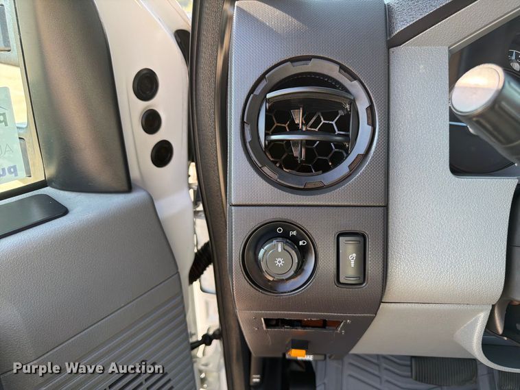 image for item FP3043 2012 Ford F250 Super Duty Ext. Cab pickup truck