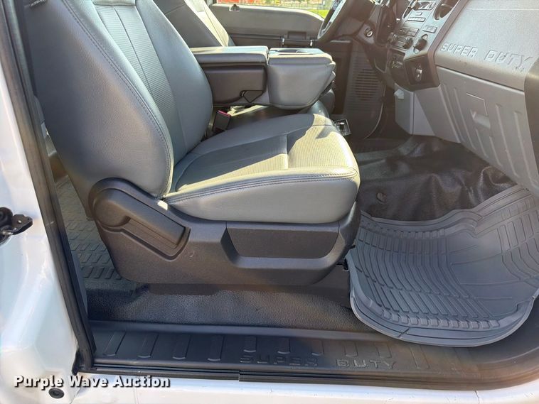 image for item FP3043 2012 Ford F250 Super Duty Ext. Cab pickup truck