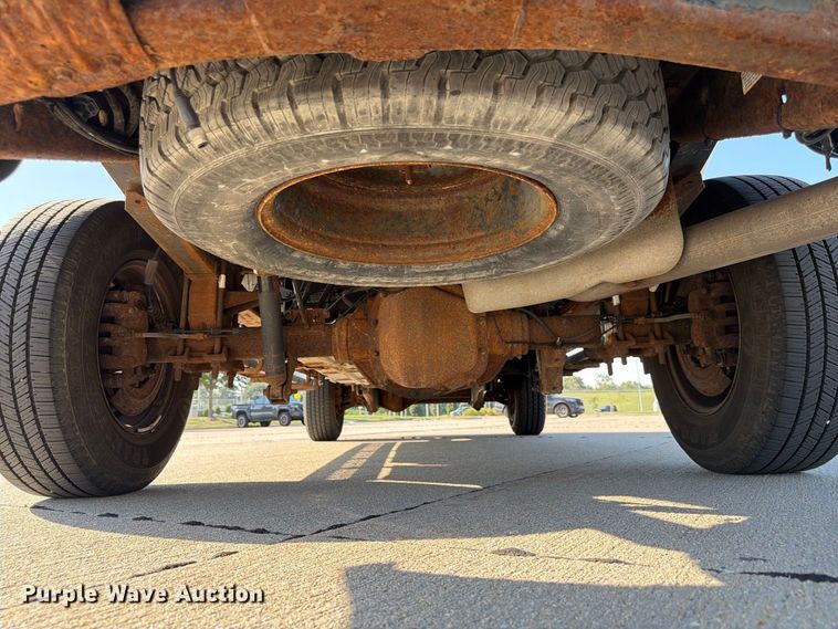 image for item FP3043 2012 Ford F250 Super Duty Ext. Cab pickup truck