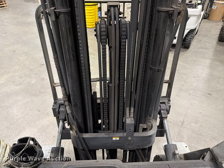 image for item FT3004 2017 UniCarriers PF50 forklift