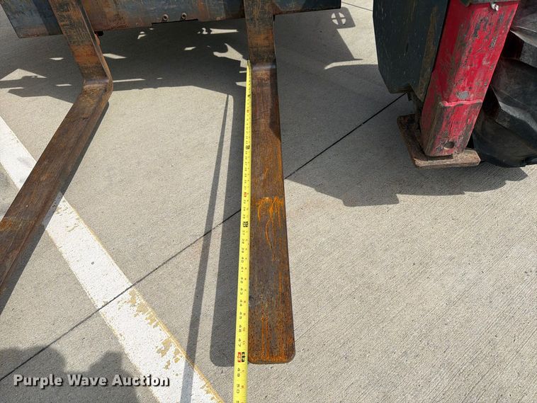 image for item FT3005 2014 Moffett M5501 forklift
