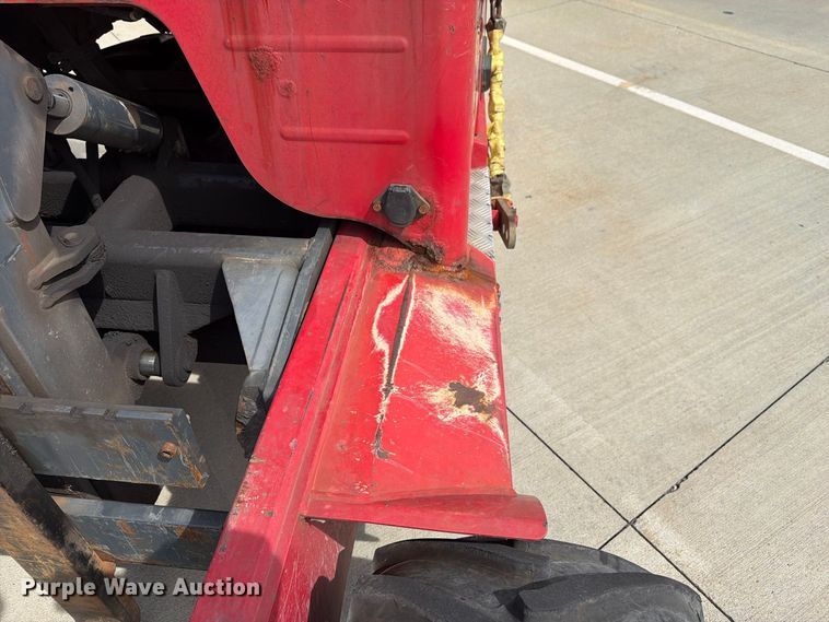 image for item FT3005 2014 Moffett M5501 forklift
