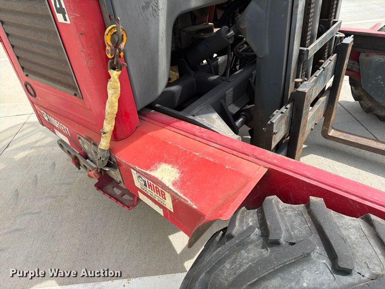 image for item FT3005 2014 Moffett M5501 forklift