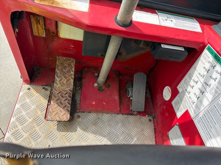 image for item FT3005 2014 Moffett M5501 forklift