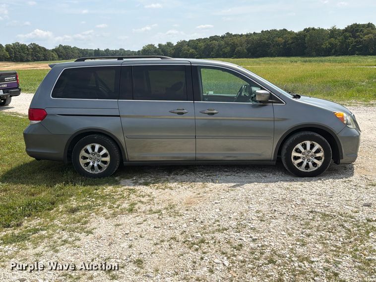 image for item FT6138 2009 Honda Odyssey van