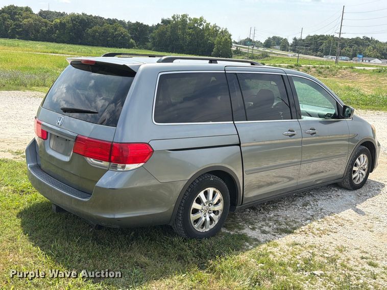 image for item FT6138 2009 Honda Odyssey van