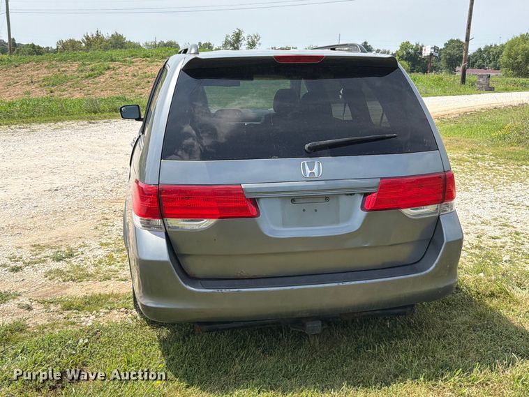 image for item FT6138 2009 Honda Odyssey van
