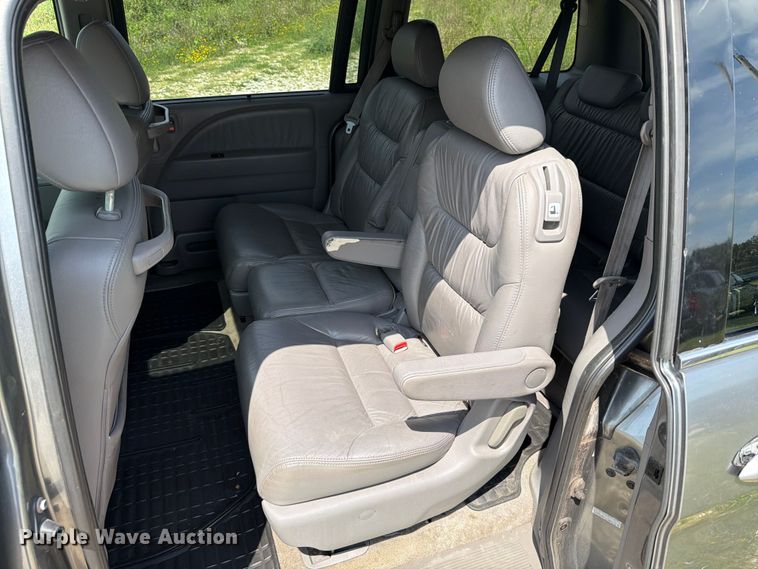 image for item FT6138 2009 Honda Odyssey van