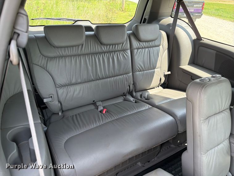 image for item FT6138 2009 Honda Odyssey van