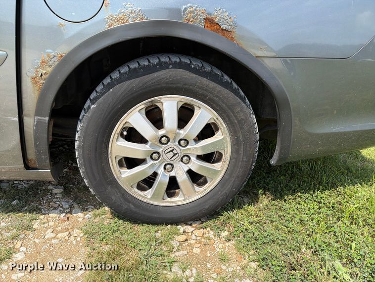 image for item FT6138 2009 Honda Odyssey van