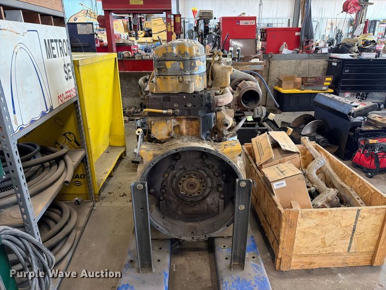 image for item FT6155 Caterpillar C-12 engine