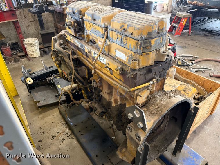 image for item FT6155 Caterpillar C-12 engine