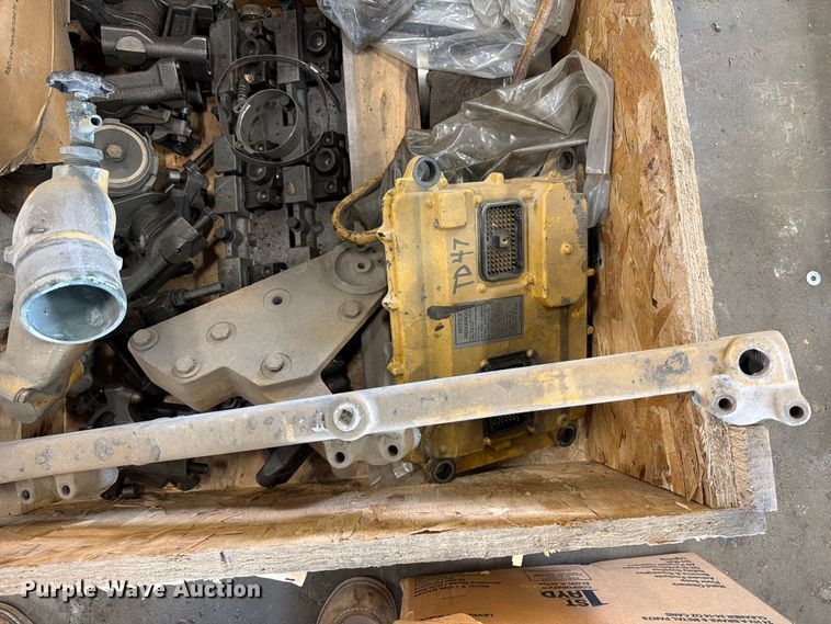 image for item FT6155 Caterpillar C-12 engine