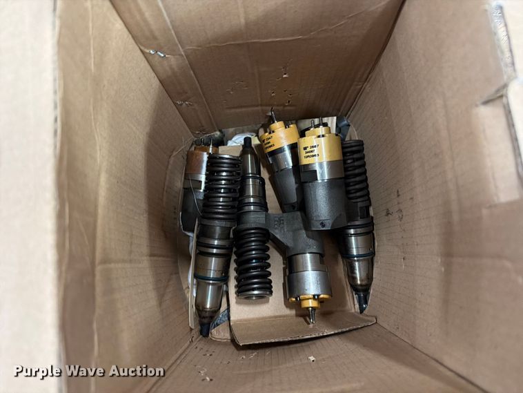 image for item FT6155 Caterpillar C-12 engine