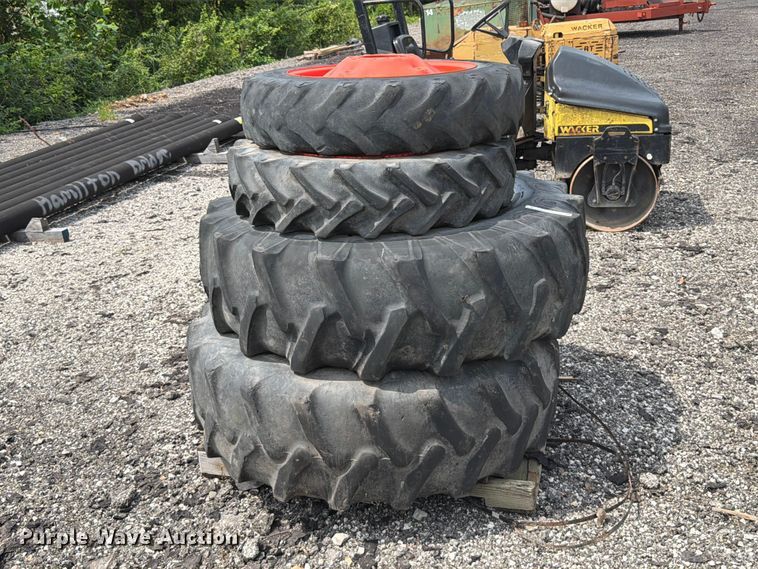 image for item FT6162 (4) tires