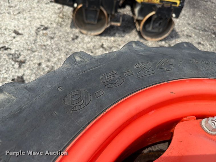 image for item FT6162 (4) tires