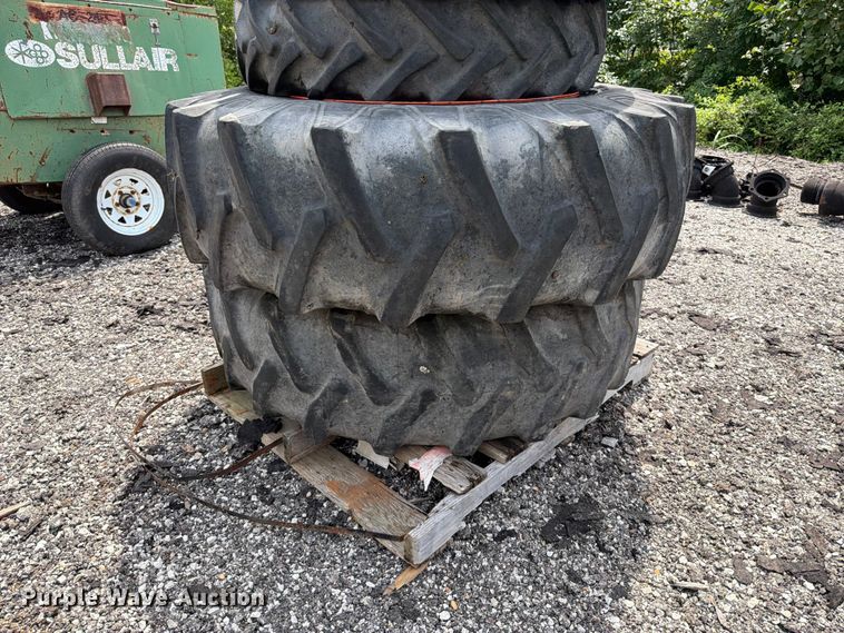image for item FT6162 (4) tires