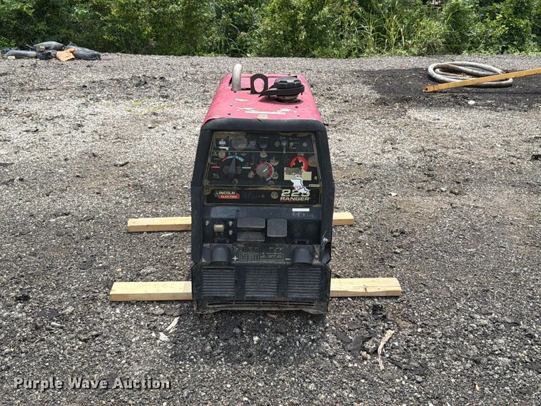 image for item FT6168 Lincoln 225 Ranger welder