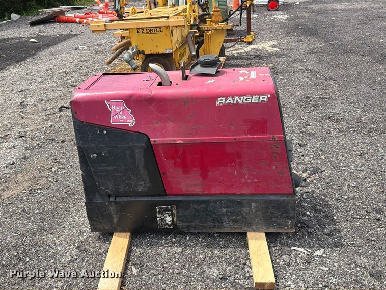 image for item FT6168 Lincoln 225 Ranger welder