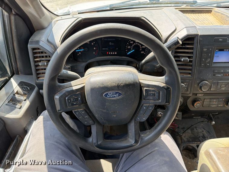 image for item FT6177 2018 Ford F150 XL Crew Cab pickup truck