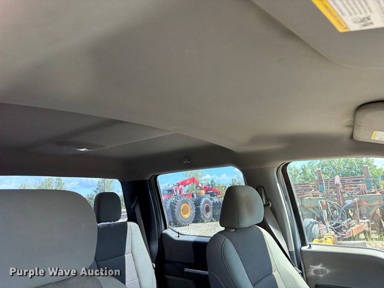image for item FT6177 2018 Ford F150 XL Crew Cab pickup truck