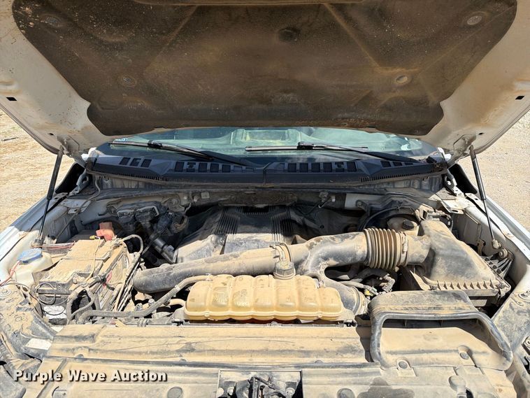 image for item FT6177 2018 Ford F150 XL Crew Cab pickup truck
