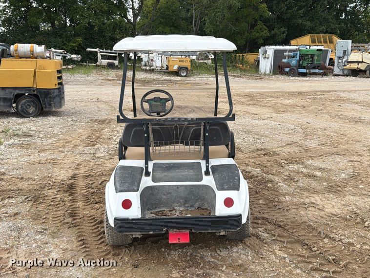 image for item FT6179 2001 Club Car golf cart