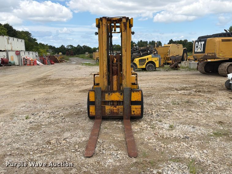 image for item FT6181 Yale forklift