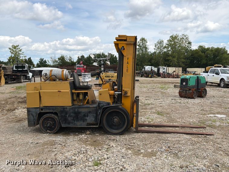 image for item FT6181 Yale forklift