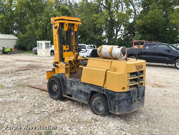 image for item FT6181 Yale forklift