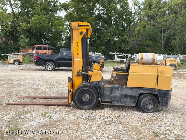 image for item FT6181 Yale forklift