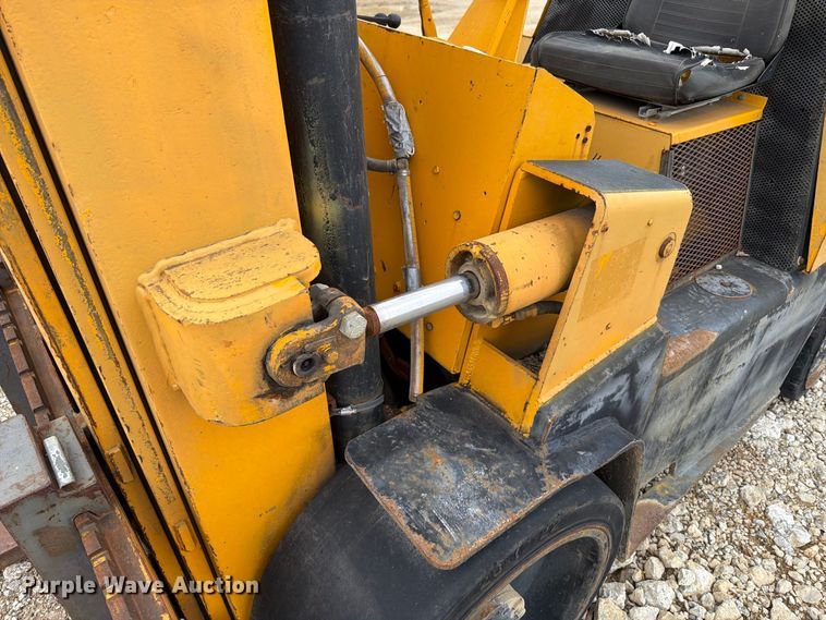 image for item FT6181 Yale forklift