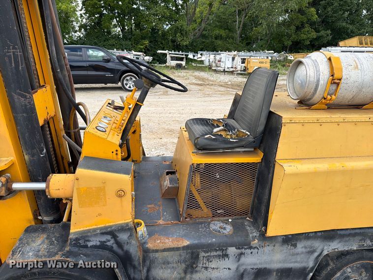 image for item FT6181 Yale forklift