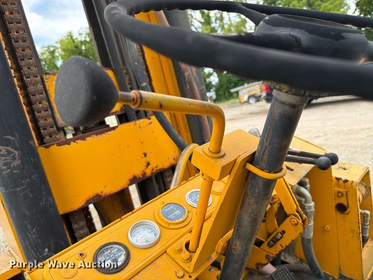 image for item FT6181 Yale forklift