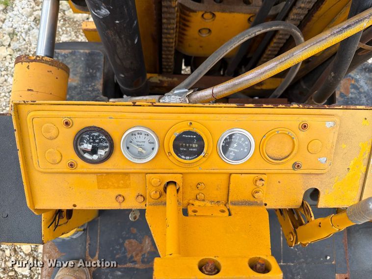 image for item FT6181 Yale forklift