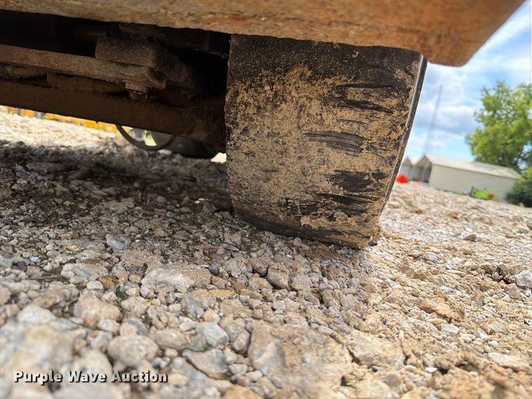 image for item FT6181 Yale forklift